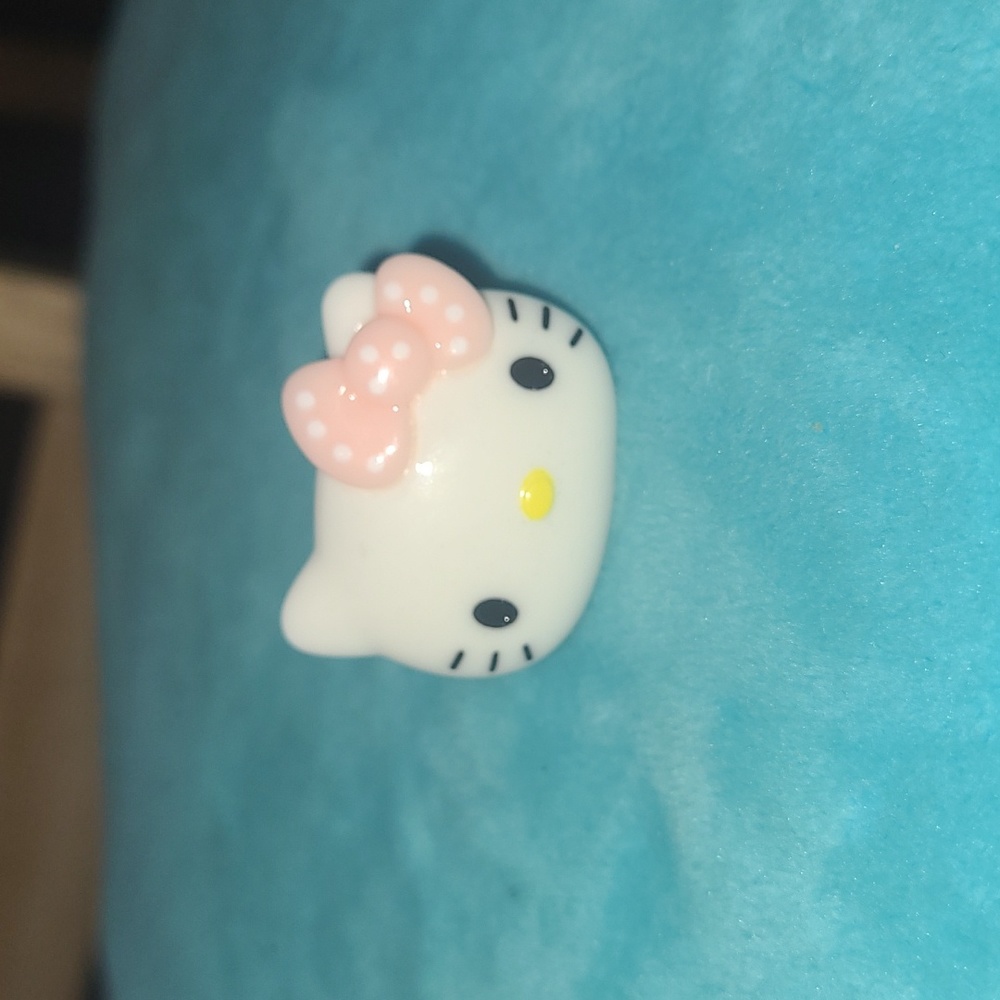 Hello Kitty Adjustable Ring - Picture 7 of 11